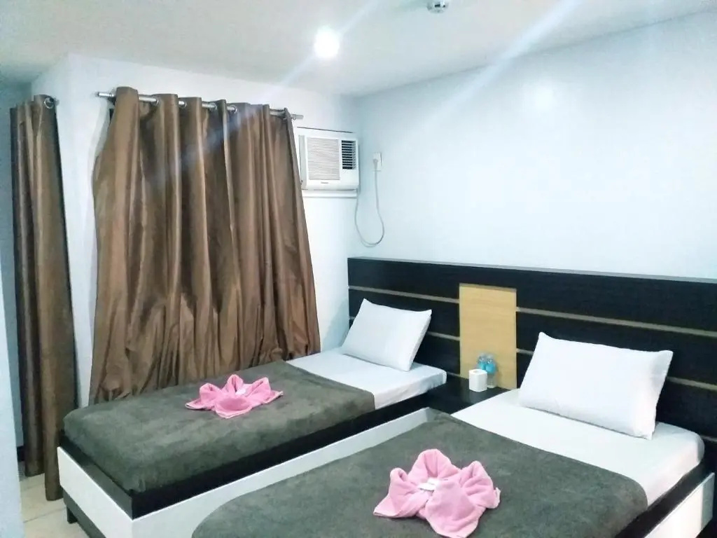 Economy Double room (twin beds)