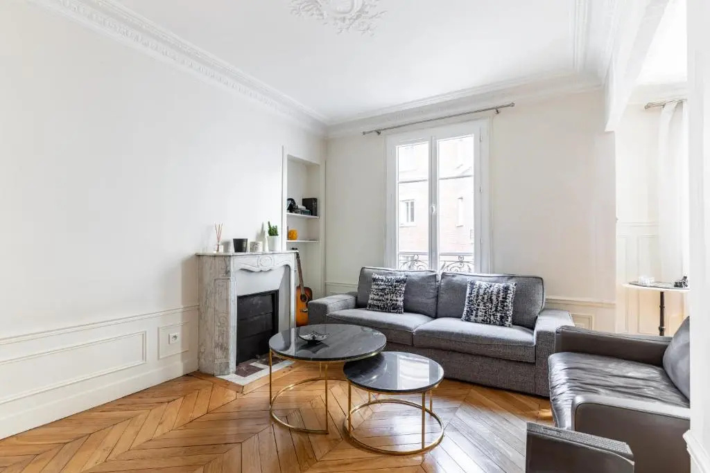 Voir la photo 1 — Neuilly sur seine / Appartement 4P