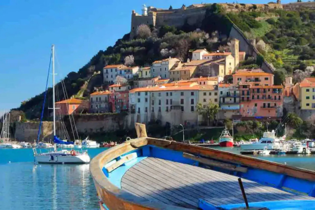 Nice apartment in Porto Ercole.-il Vicoletto