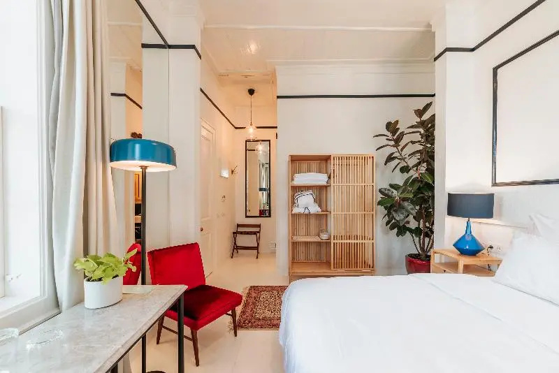 Deluxe Double room with sea view (full double bed)