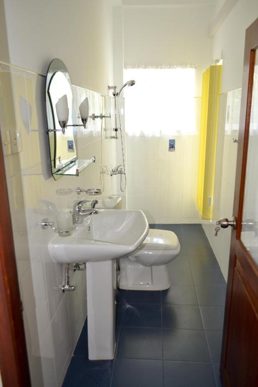 Di Sicuro Tourist Inn
