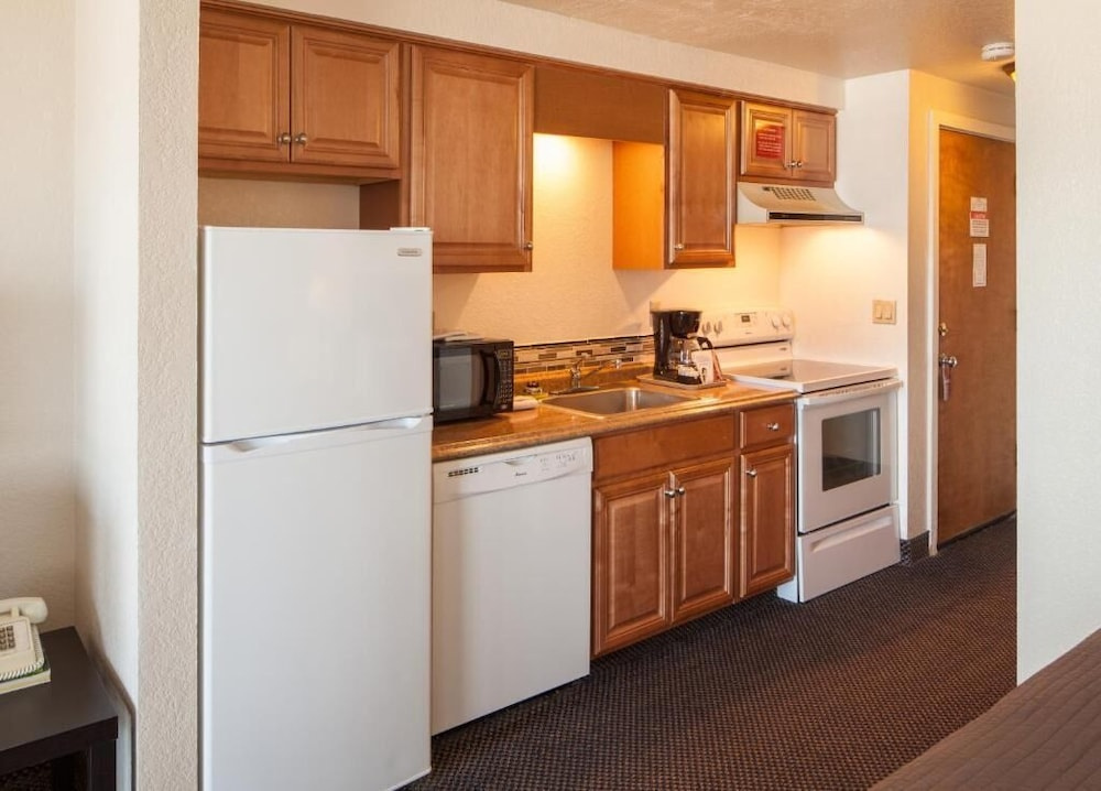 Suite with balcony and oceanfront