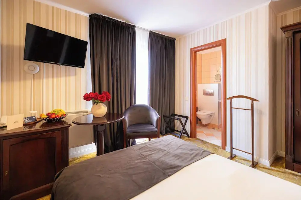 Hotel Brilliant Plaza - Chambres