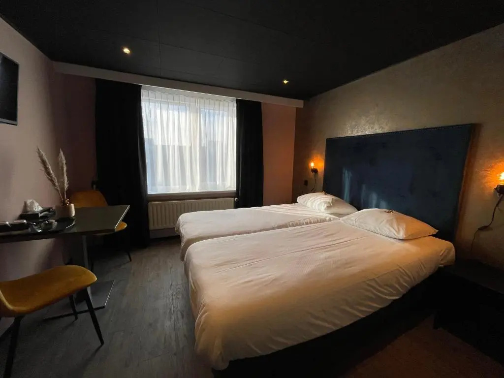 Hotel Restaurant Grand-Café Anno Nu - Chambres