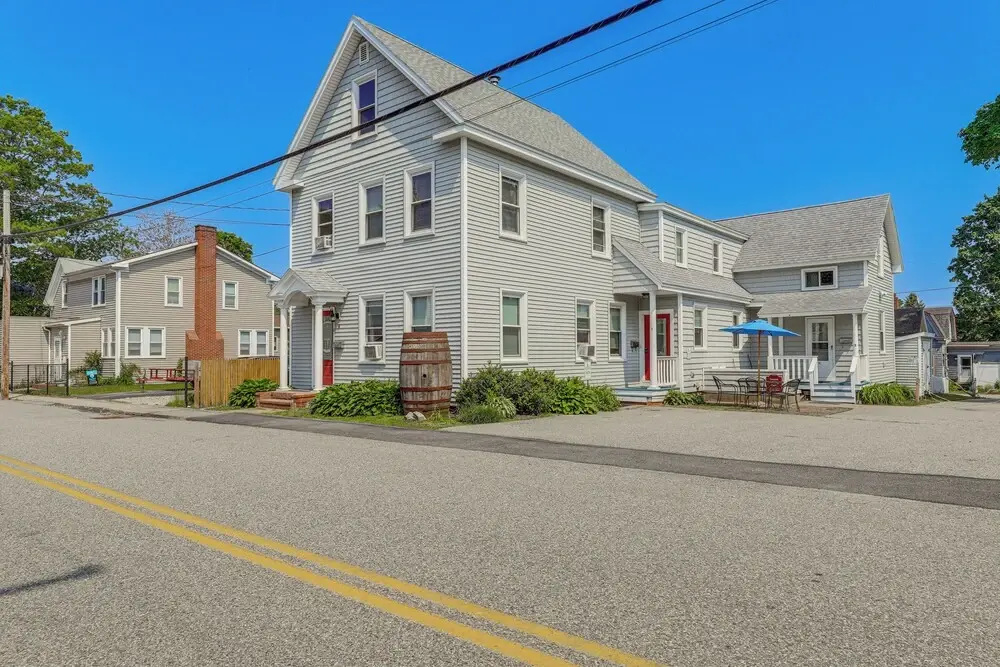 1/2 Mi to Pier: Wfh-friendly Apt in Maine!