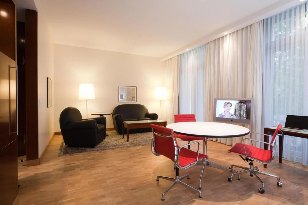 Hotel photo 13