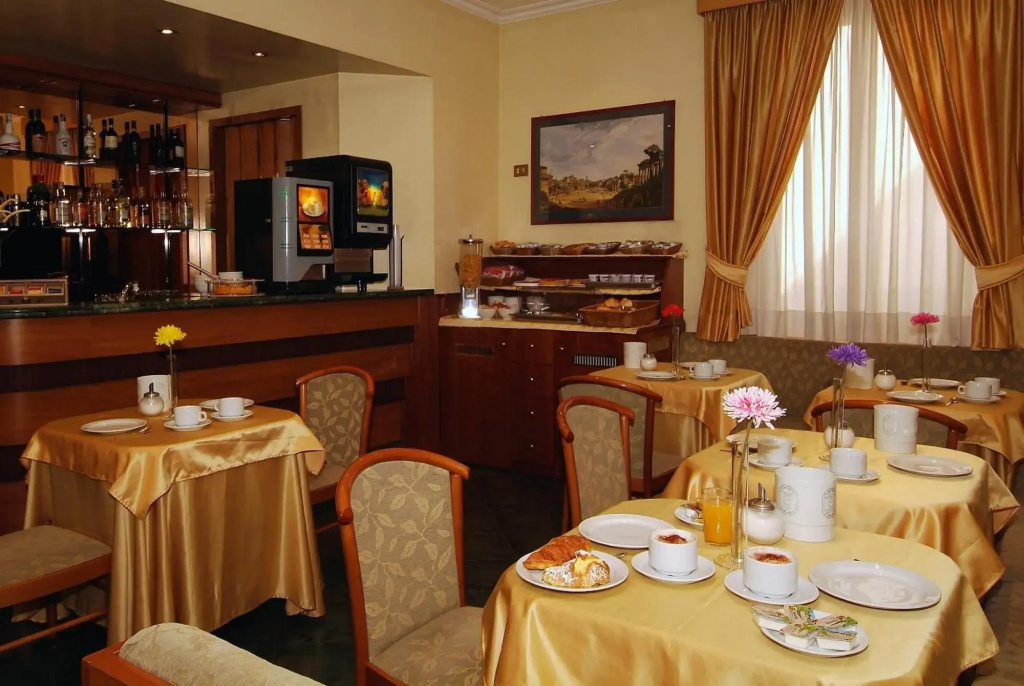 Hotel photo 15