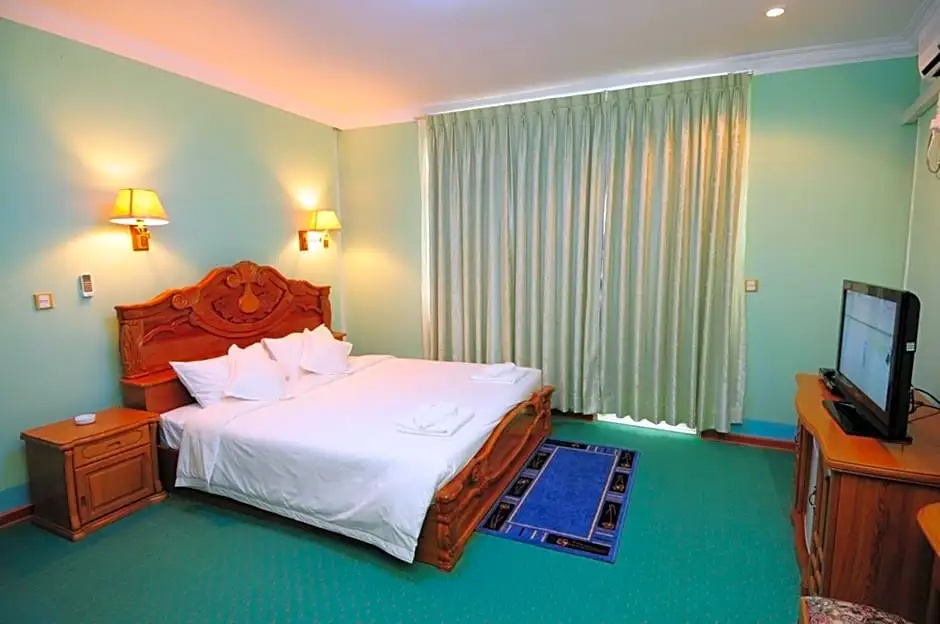 City Golf Resort Hotel - Chambres