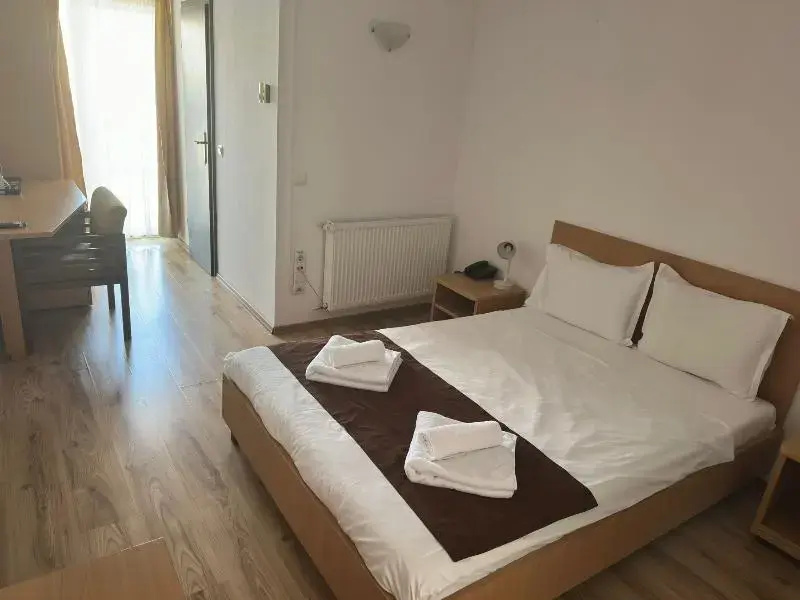 Economy Double room with balcony (full double bed)