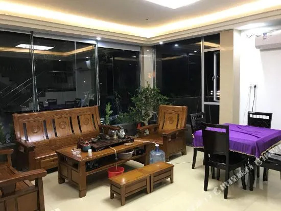 珠海鸿景湾旅店