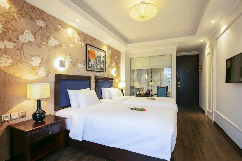 Golden Legend Boutique Hotel — фото