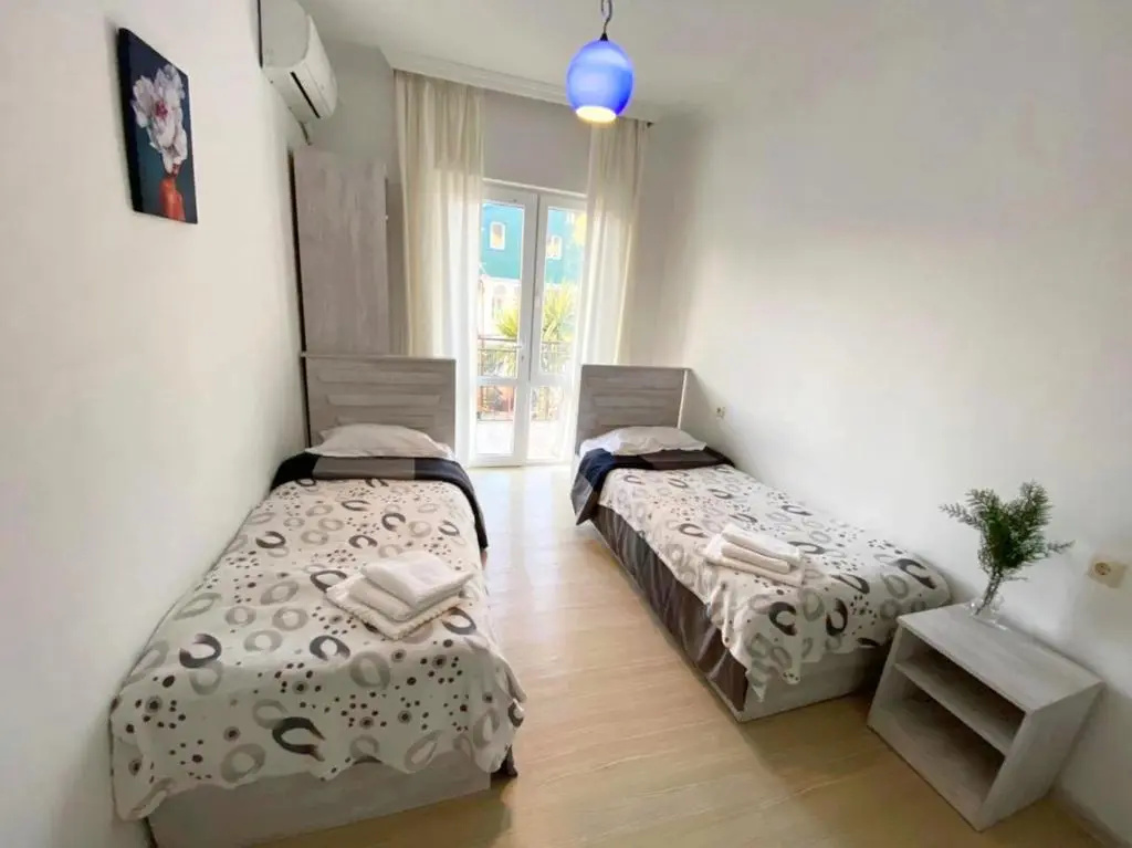 Standard Double room with balcony (twin beds)