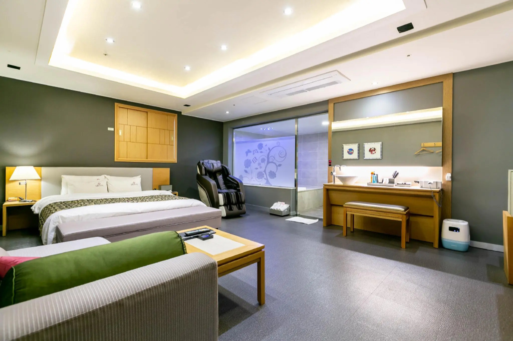 Premium room