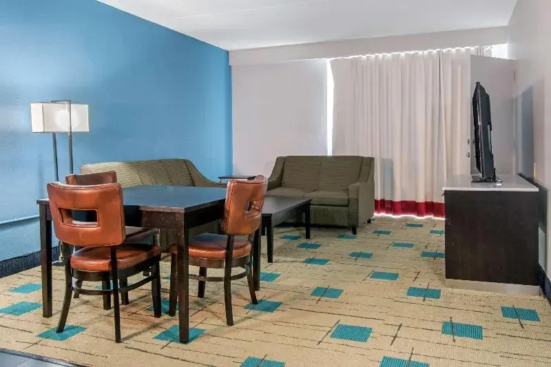 Hawthorn Extended Stay by Wyndham Chambersburg - Chambres