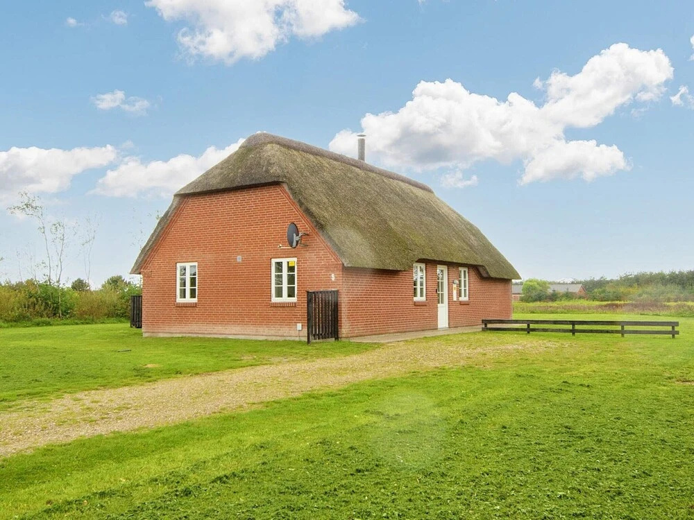 10 Person Holiday Home in Ulfborg