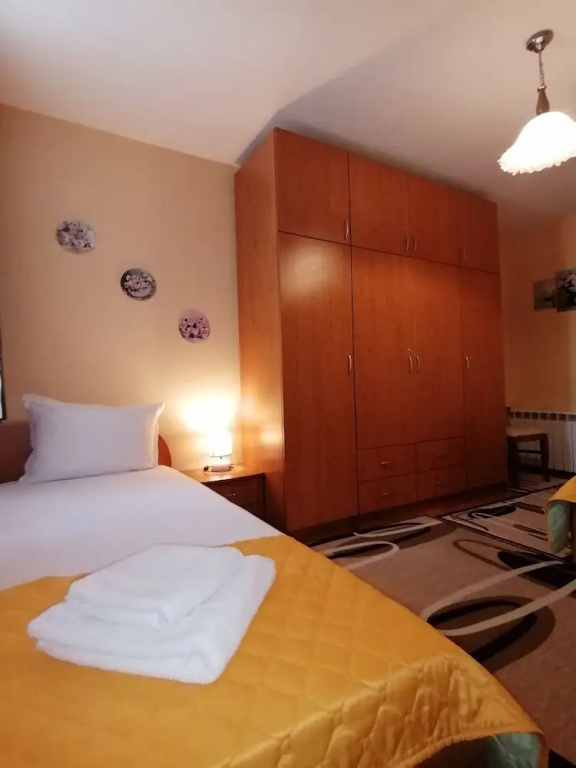 3 Bedrooms Deluxe Apartment