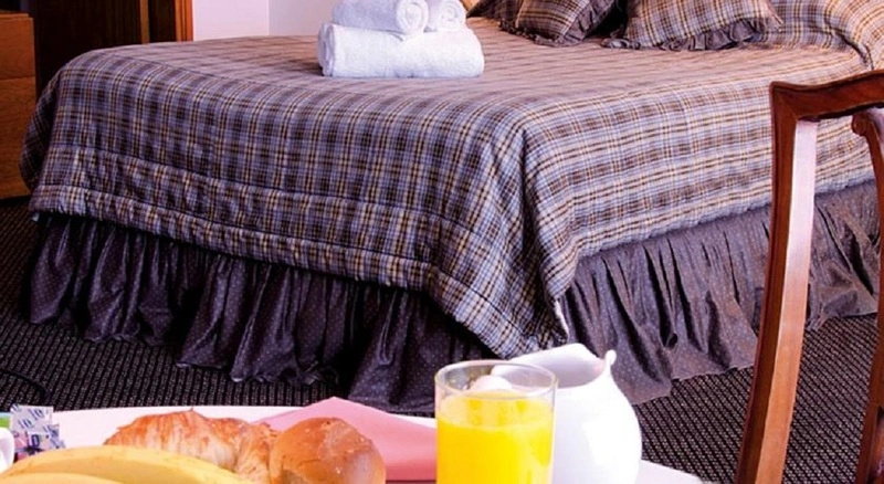 Hotel Embajador - Chambres