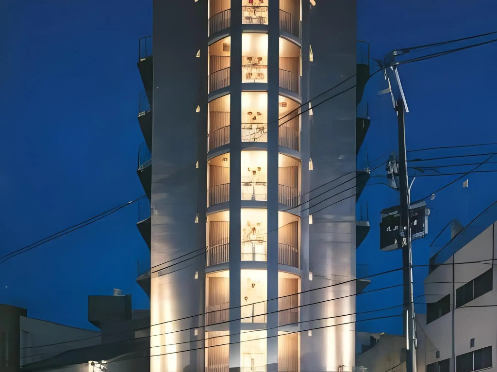 Hotel Crest Dio
