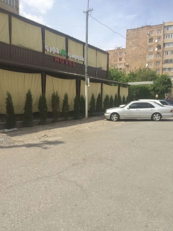 Green Garden Hotel