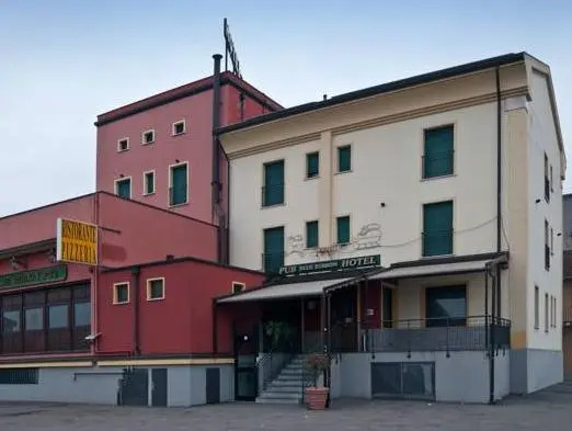 Hotel Blue Ribbon - Chambres