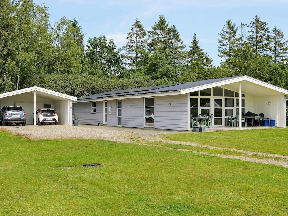 Gorgeous Holiday Home in Jutland, Syddanmark With Terrace