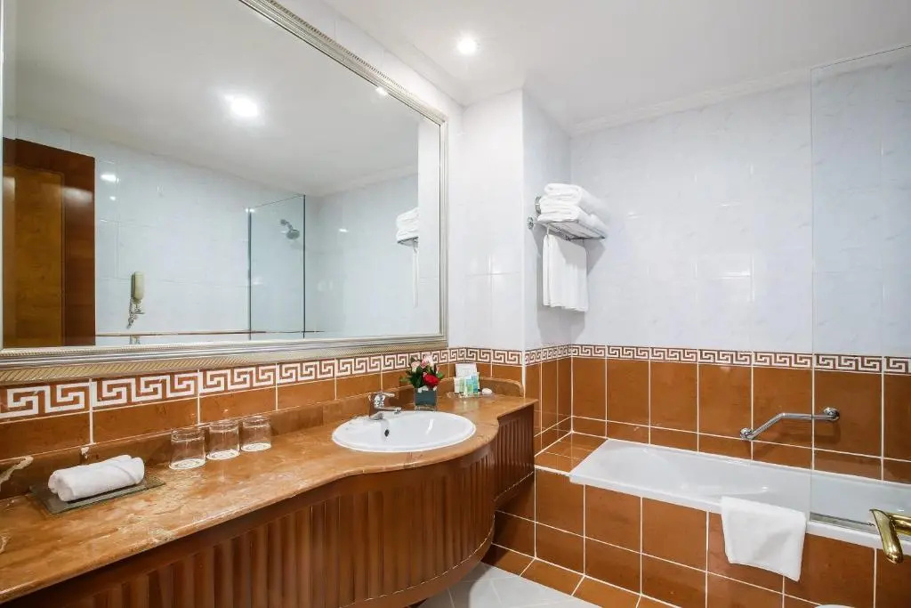 Grand Excelsior Hotel Bur Dubai - Chambres