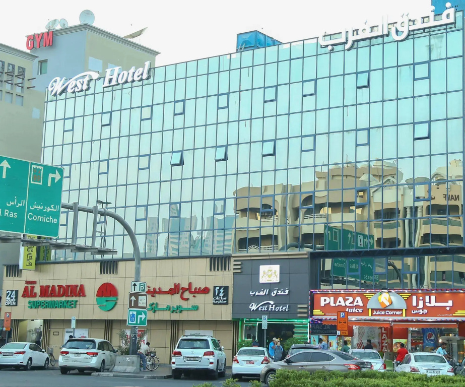 West Hotel — фото
