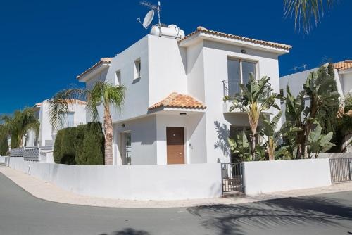 Imagine Your Family Renting a Luxury Holiday Villa Close To Protaras’ Main Attractions, Protaras Villa 1291