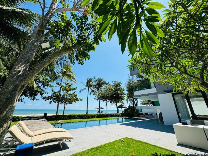 Sanctuary Ho Tram Resort