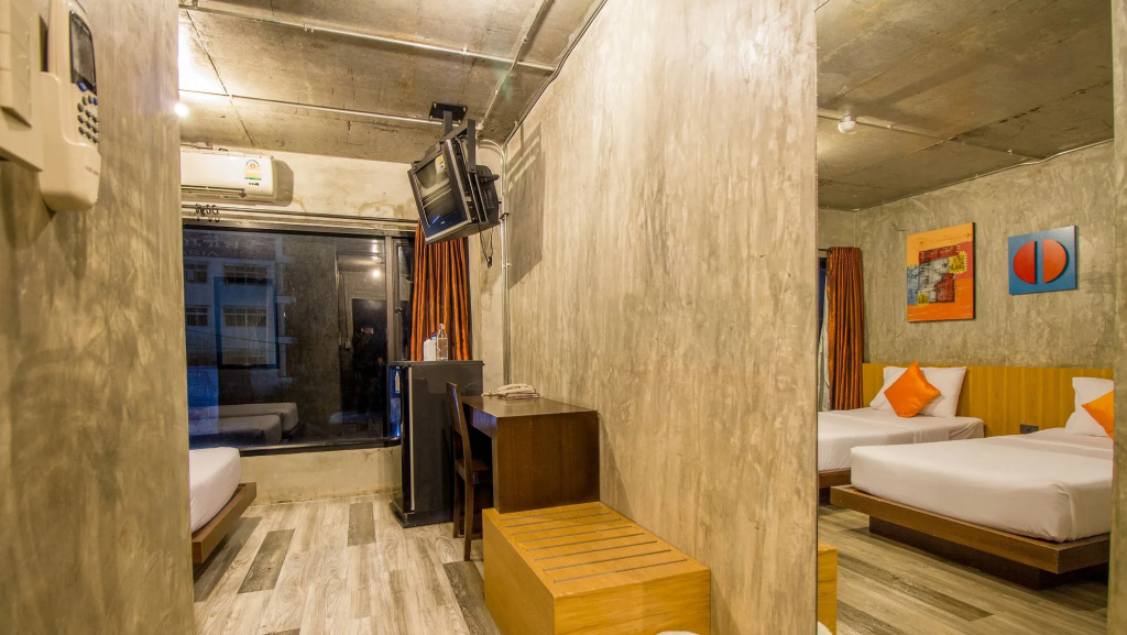 Hotel photo 2