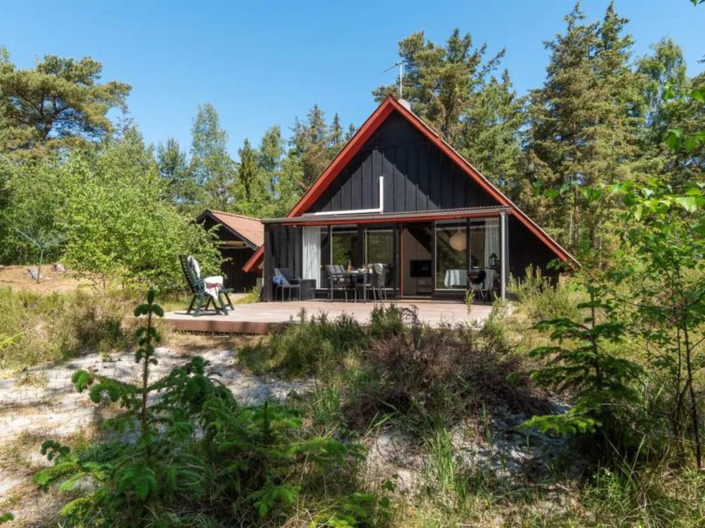 "Olla" - 400m from the sea in Bornholm