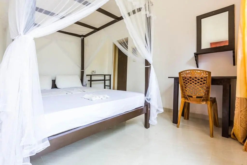 Economy room