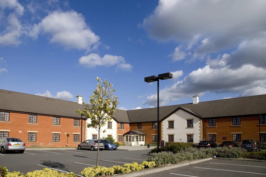 Premier Inn Waltham Abbey - Général