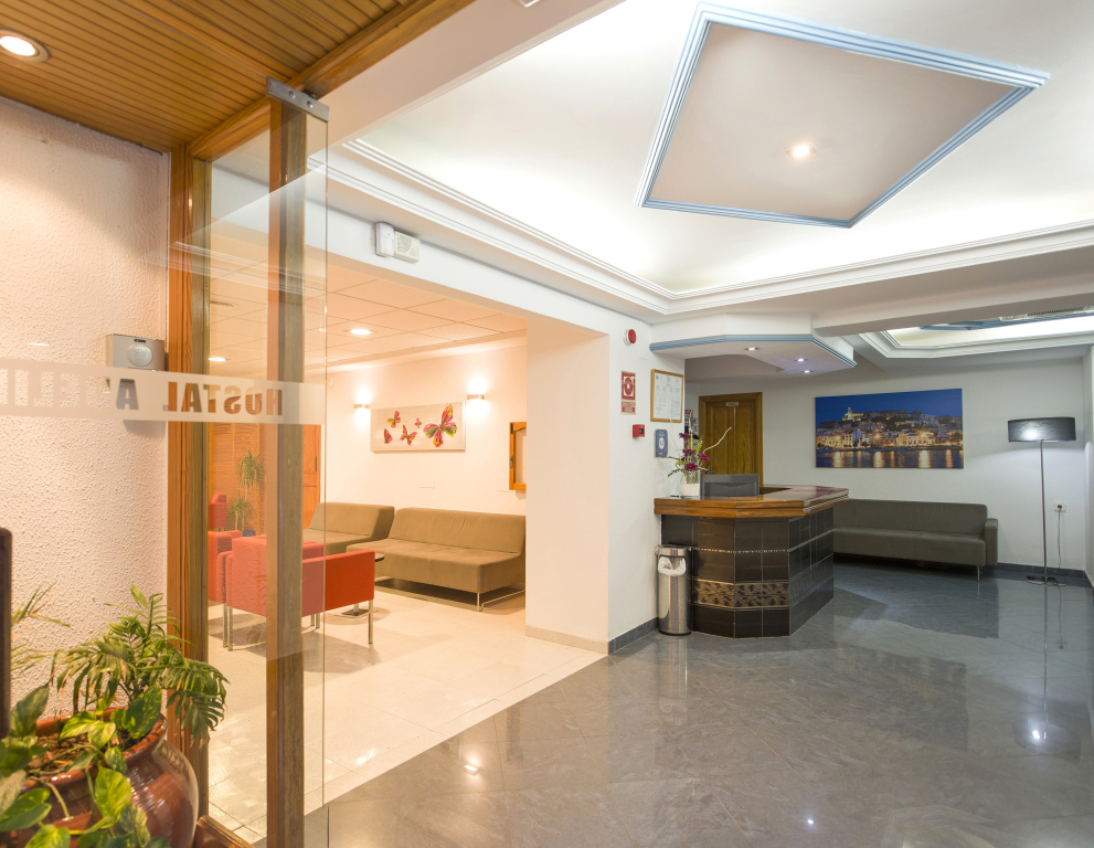 Hostal Adelino by null