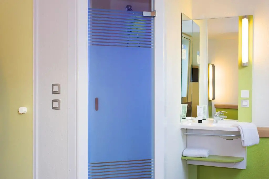 Afficher la photo 8 — ibis budget Vélizy