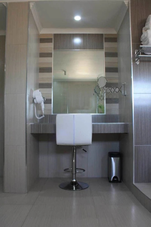 Route 511 Guest House - фото 10
