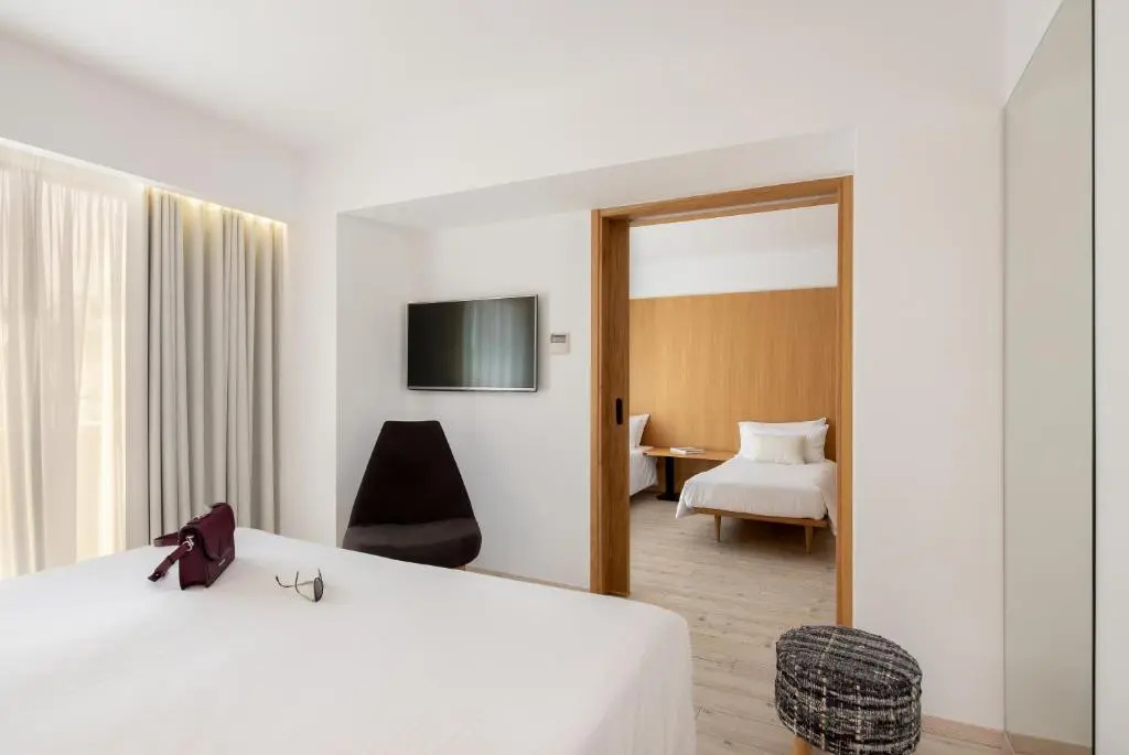 ibis Styles Heraklion Central Room Type - FAMILY ROOM WITH DOUBLE BED