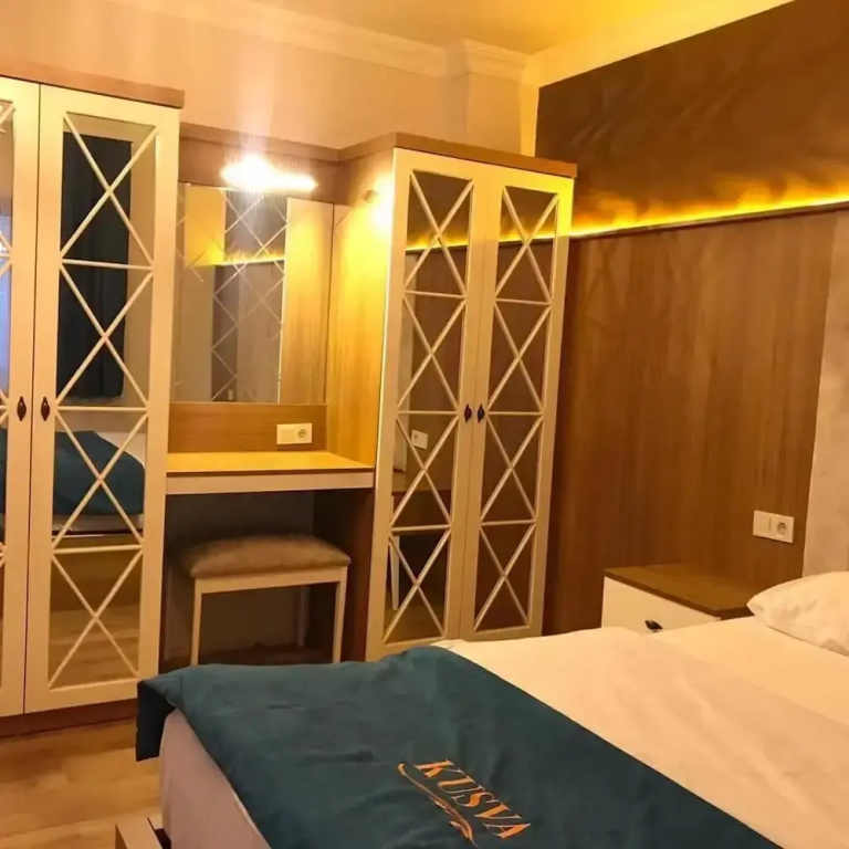 1 Bedroom Basement Apartment with balcony
