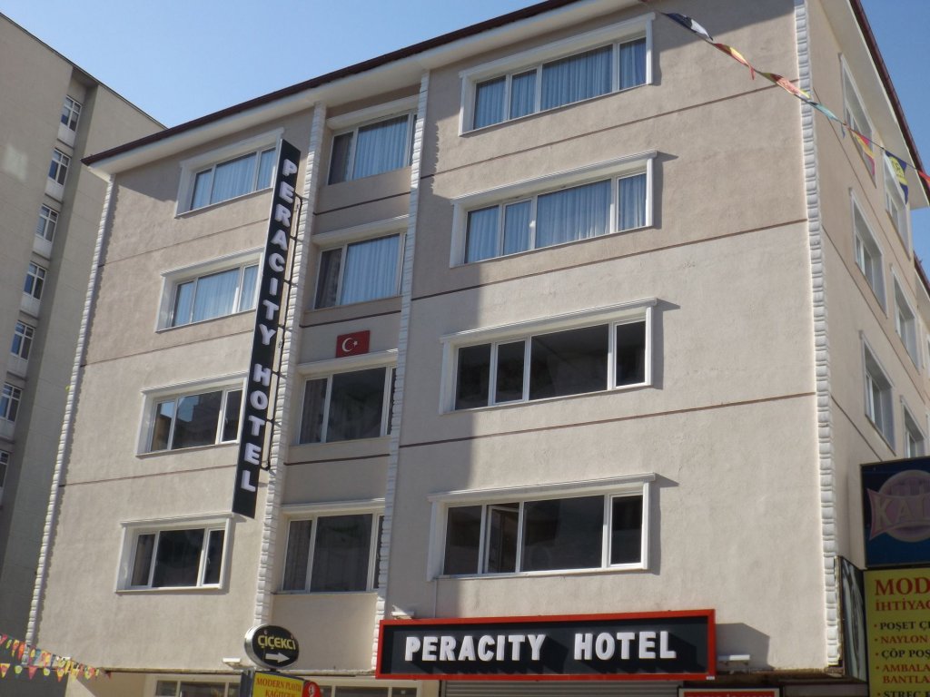 Peracity Hotel image