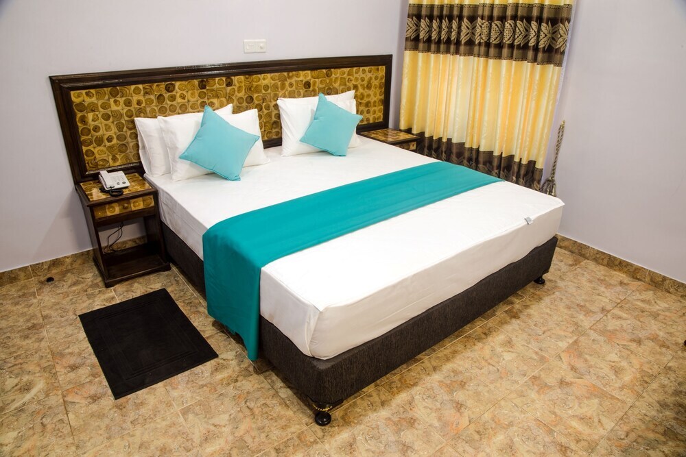 Pigeon Island Beach Resort