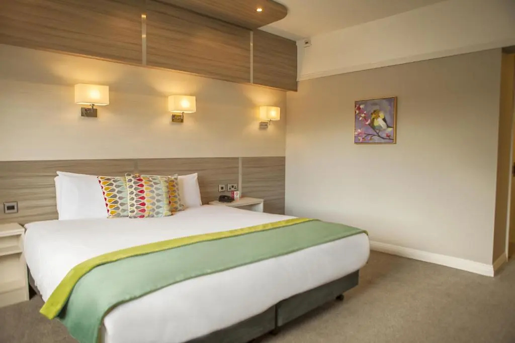 Standard Double room (full double bed)