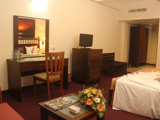 Hotel Janaki