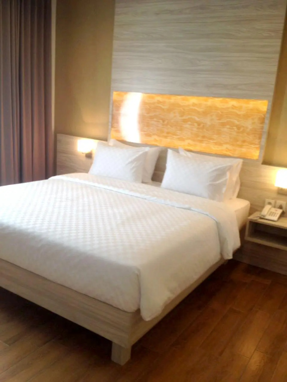 Front One Akshaya Hotel Karawang - Chambres