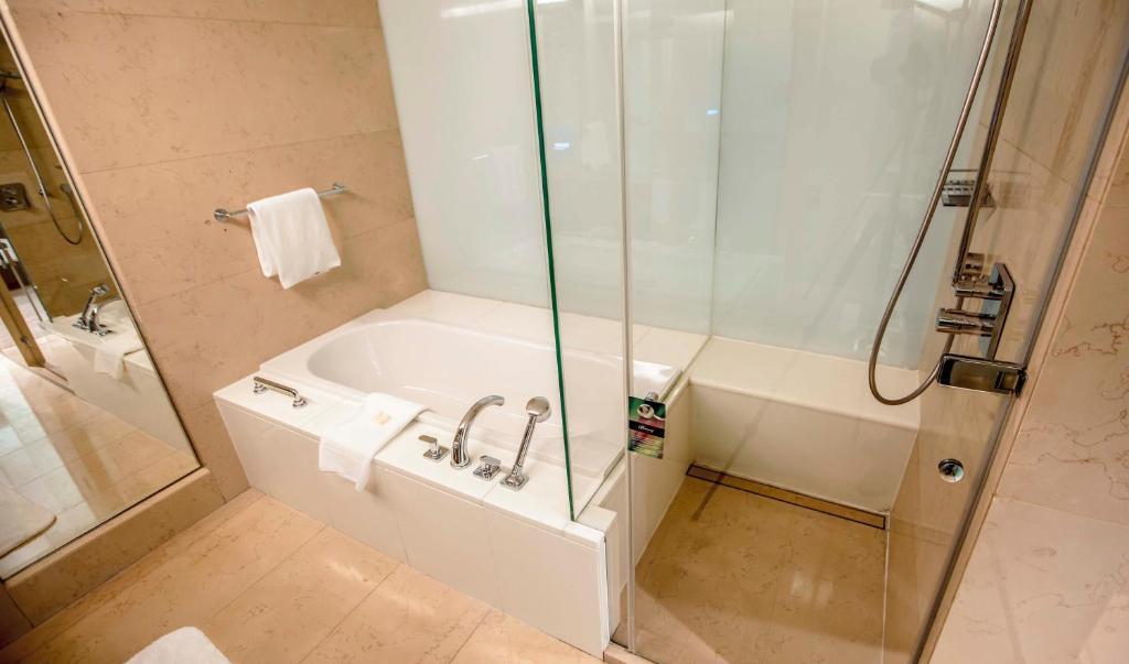 Апартаменты Дуплекс c 1 комнатой с видом на море в Fairmont hotel