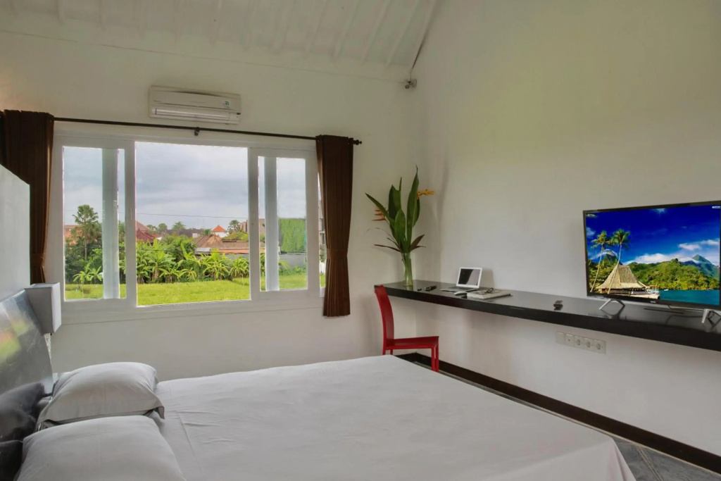 Villa JULIA | heart of Seminyak | 350m Beach