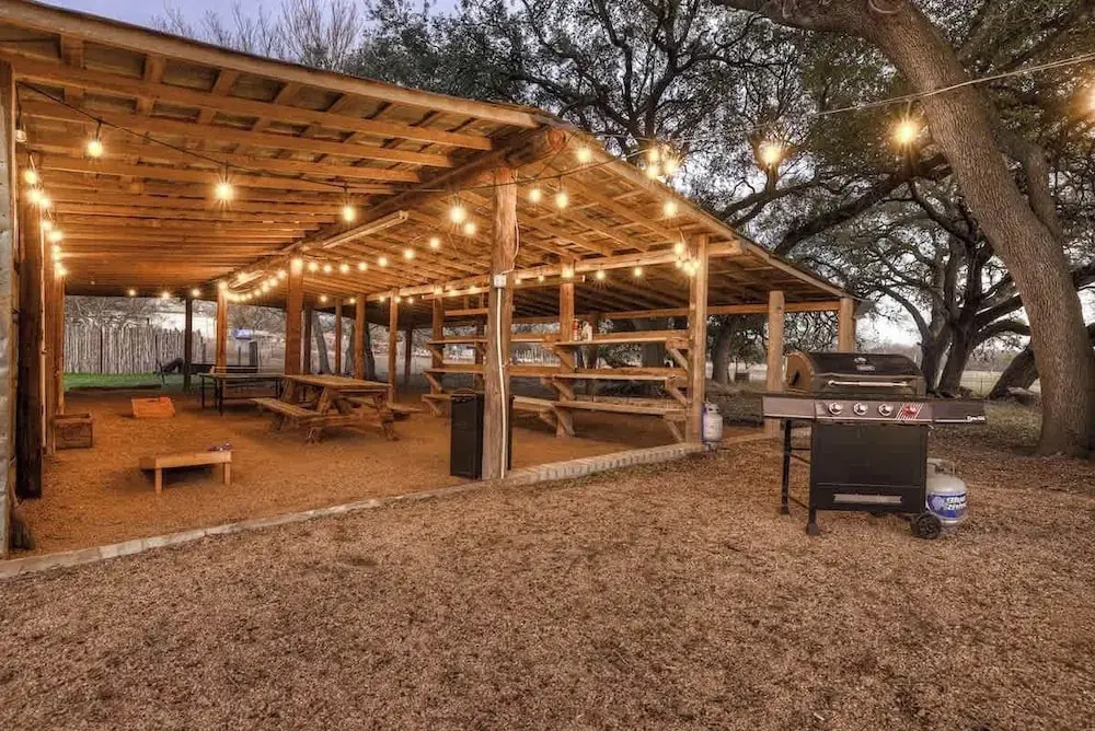 Willies House With Country Views - Shared Party Barn