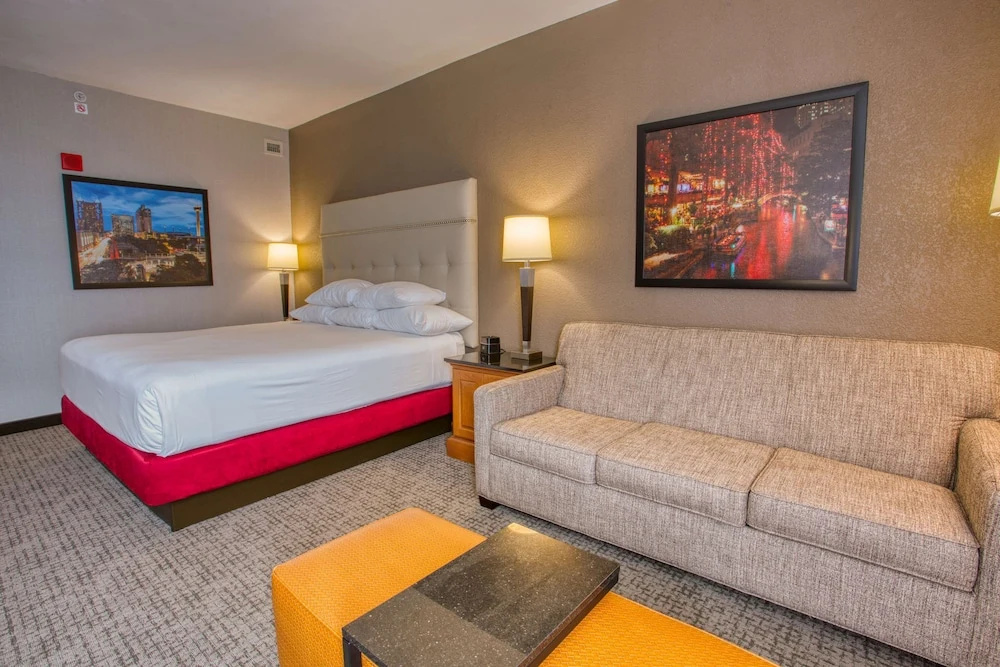 Drury Inn & Suites Near La Cantera Parkway - Chambres