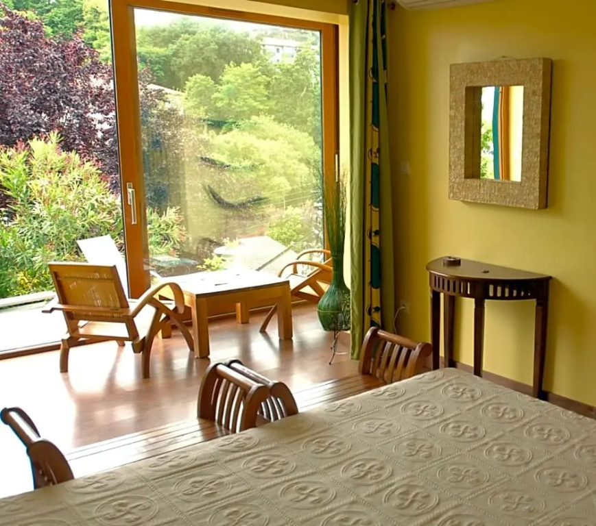 Standard room with harbour view