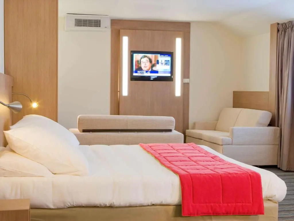 Superior Double room (full double bed)