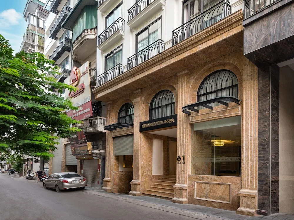 Minasi Grand Hotel — фото